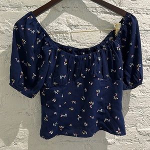 Puff sleeve crop Modcloth shirt